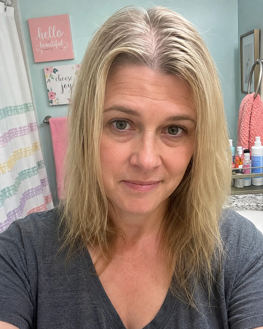 Cheveux de Sandra avant le rituel savon HygieBeauty